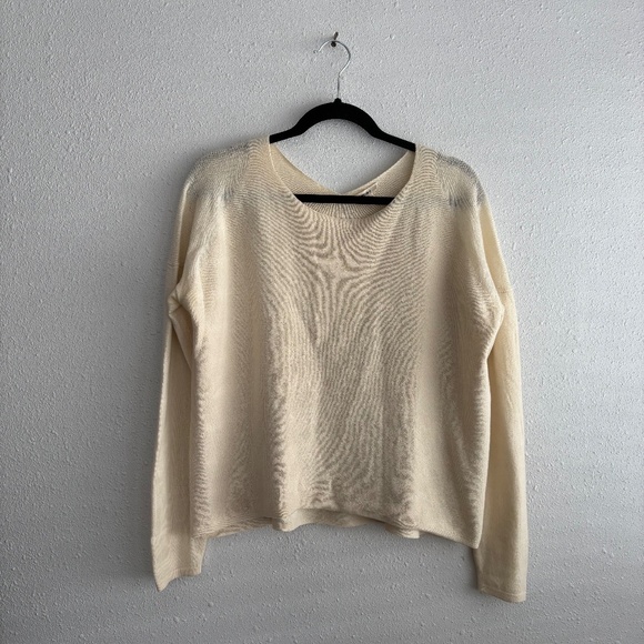 HELMUT LANG Women's 100% Wool Pullover Sweater Beige Knit - Size M - Picture 1 of 6
